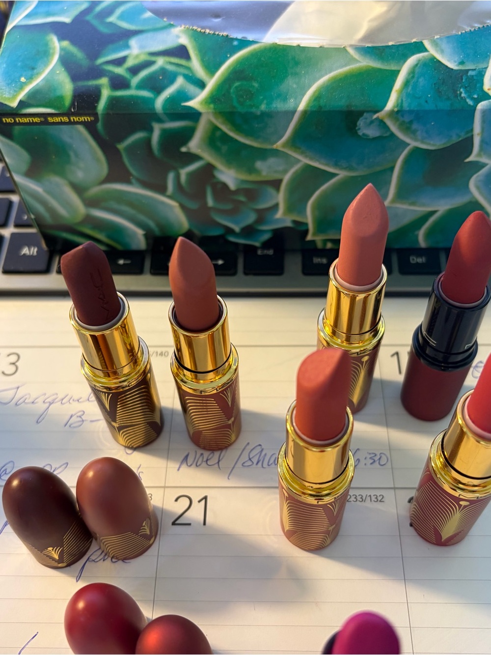 MAC Cosmetics Matte Lipstick Set โ Deep Burgundy, Warm Brown & Rose Tones